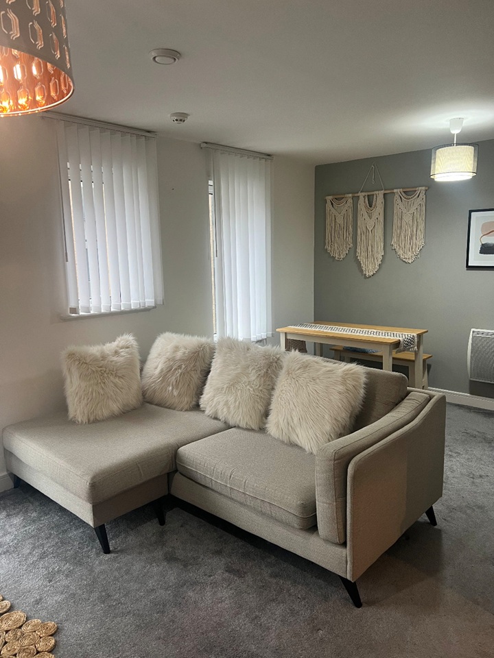 Additional image 6 of 2 Bed Flat, Oceana Boulevard, SO14, N1 7GU