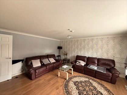 3 Bed Flat, Atholl Way, EH54