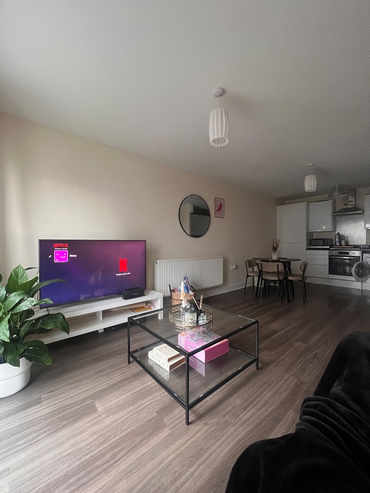 2 Bed Flat, Englefield House, RG30, N1 7GU