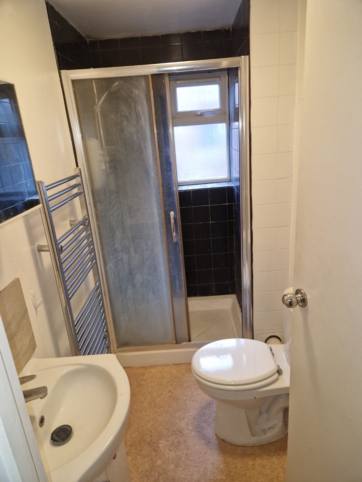 Additional image 3 of Room in a Shared House, Coleridge Road, CB1, N1 7GU