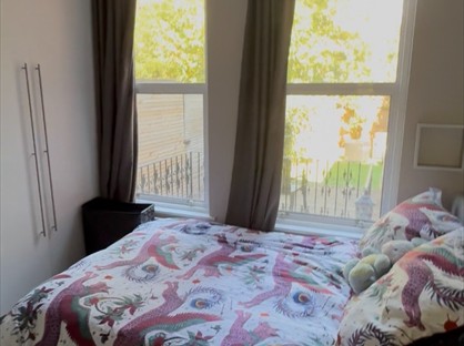 Room in a Shared Flat, Avenue Gardens, W3