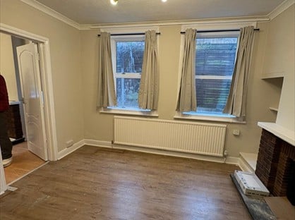 4 Bed Detached House, Albert Road, EN4