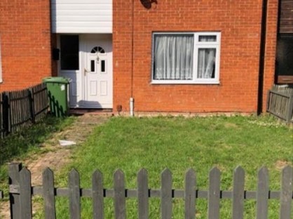 3 Bed Terraced House, Long Lynderswood, SS15