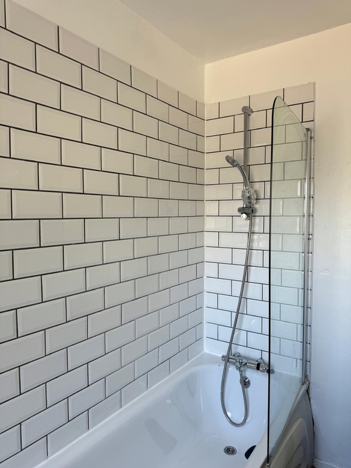 Additional image 15 of Room in a Shared House, Wood Farm Road, OX3, N1 7GU