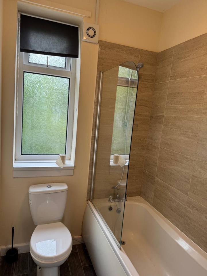 Additional image 8 of 3 Bed Flat, Sheffield, S5, N1 7GU