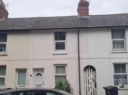 2 Bed Terraced House, Beaver Road, TN23