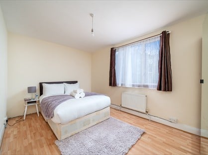 3 Bed Semi-Detached House, Parkway, NW1