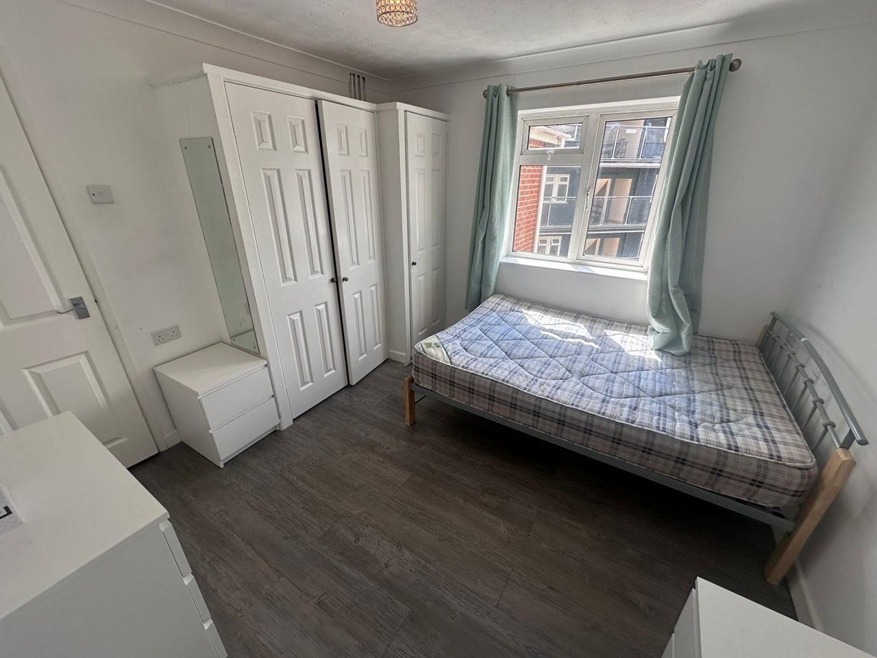 Additional image 3 of 1 Bed Flat, Bridge Terrace, SO14, N1 7GU