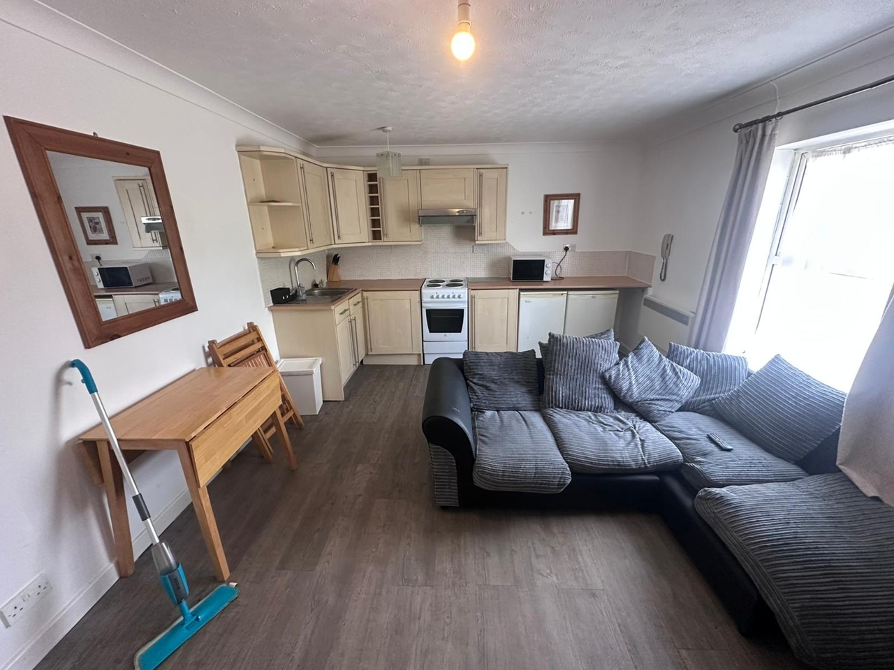 Additional image 6 of 1 Bed Flat, Bridge Terrace, SO14, N1 7GU