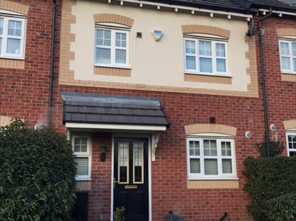 4 Bed Semi-Detached House, Blakemore Park, M46