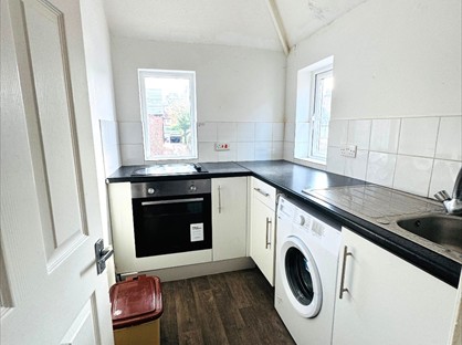 2 Bed Flat, Hilliard Road, HA6