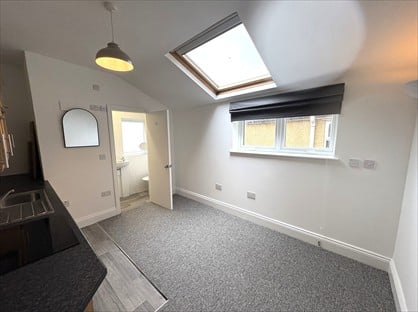 Studio Flat, Bloomfield Road, BS4