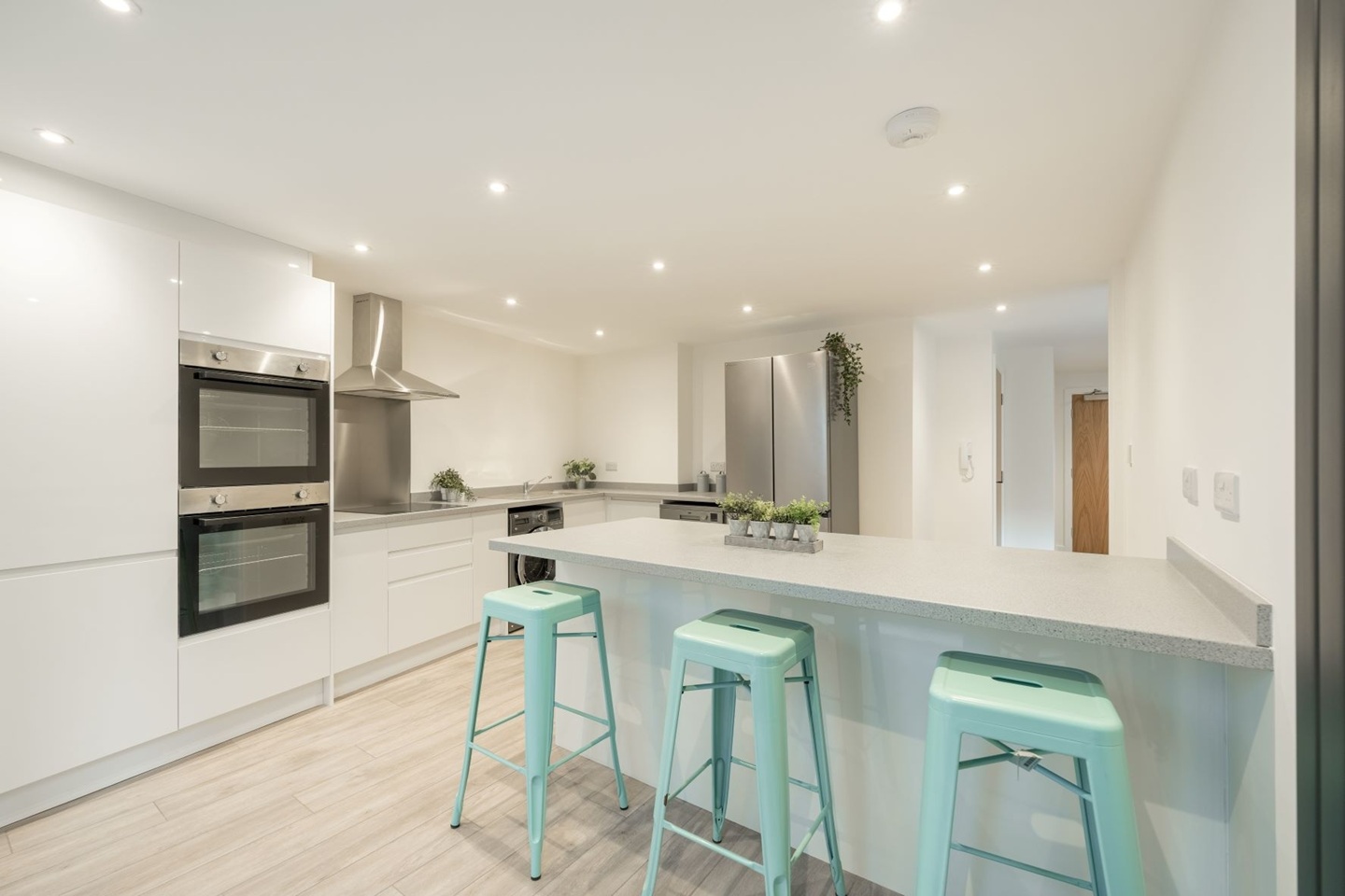 Additional image 2 of 5 Bed Flat, Anglo Works, S1, N1 7GU