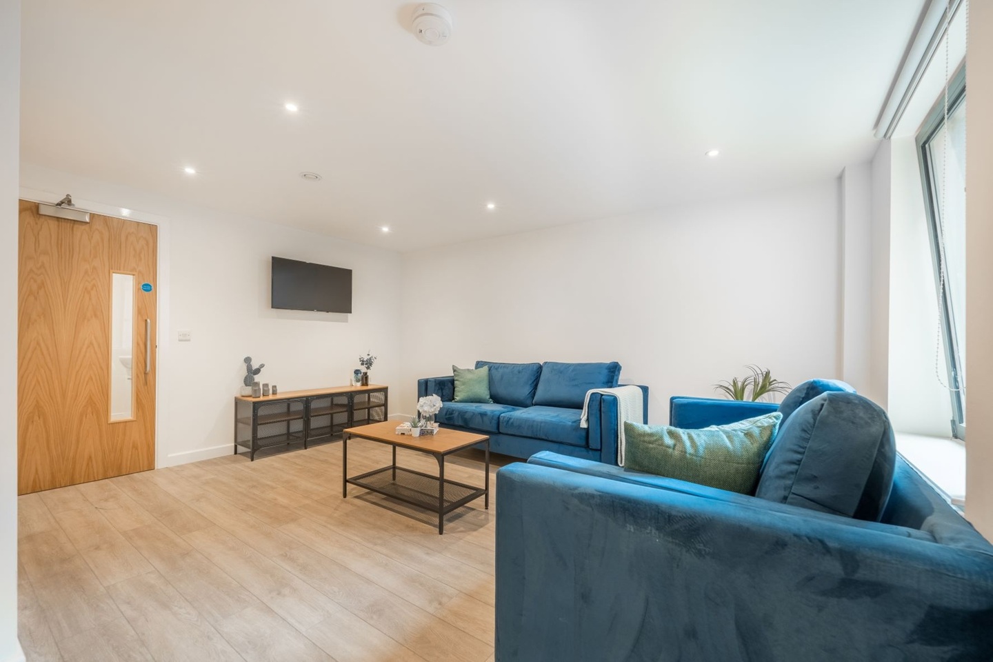 5 Bed Flat, Anglo Works, S1, N1 7GU