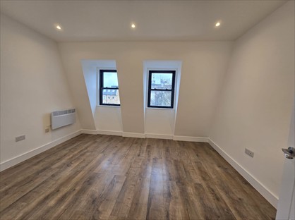 2 Bed Flat, Parkhurst Court, N7