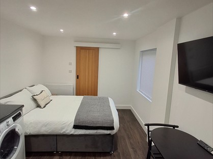 Studio Flat, Cressy Road, DE55