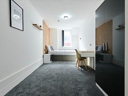 Room in a Shared Flat, Princess House, S1