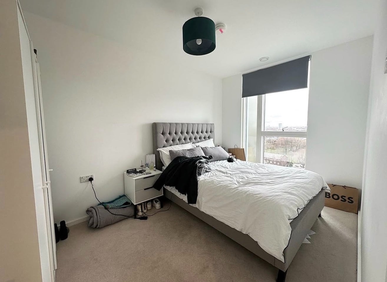 2 Bed Flat, Camellia House, SW11 photo 2