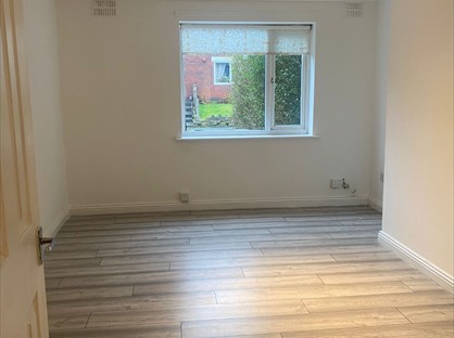 1 Bed Flat, Radcliffe, M26