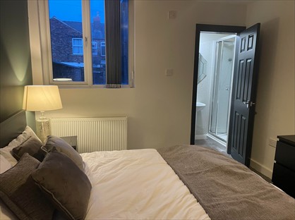 Studio Flat, St. Marys Street, WA4