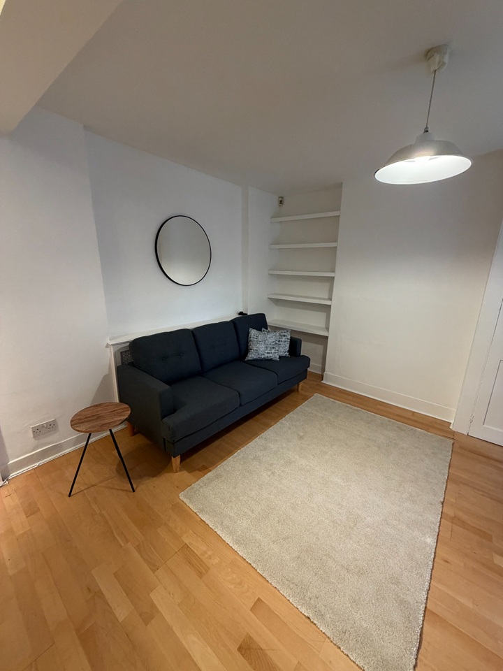 Additional image 4 of 1 Bed Flat, Thorne Road, SW8, N1 7GU