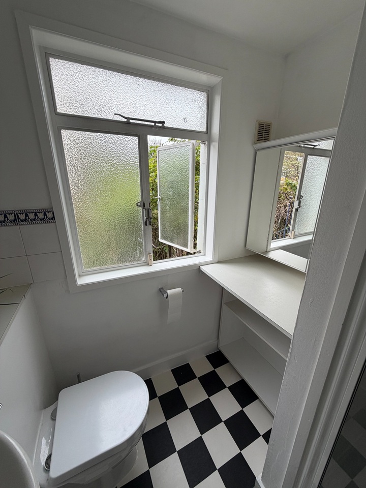 Additional image 13 of 1 Bed Flat, Thorne Road, SW8, N1 7GU