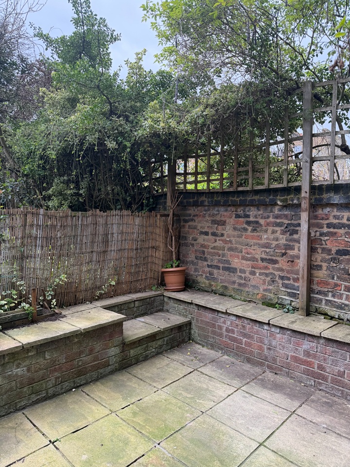 Additional image 9 of 1 Bed Flat, Thorne Road, SW8, N1 7GU