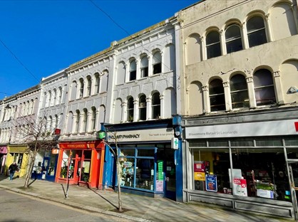 1 Bed Flat, Kings Road, TN37
