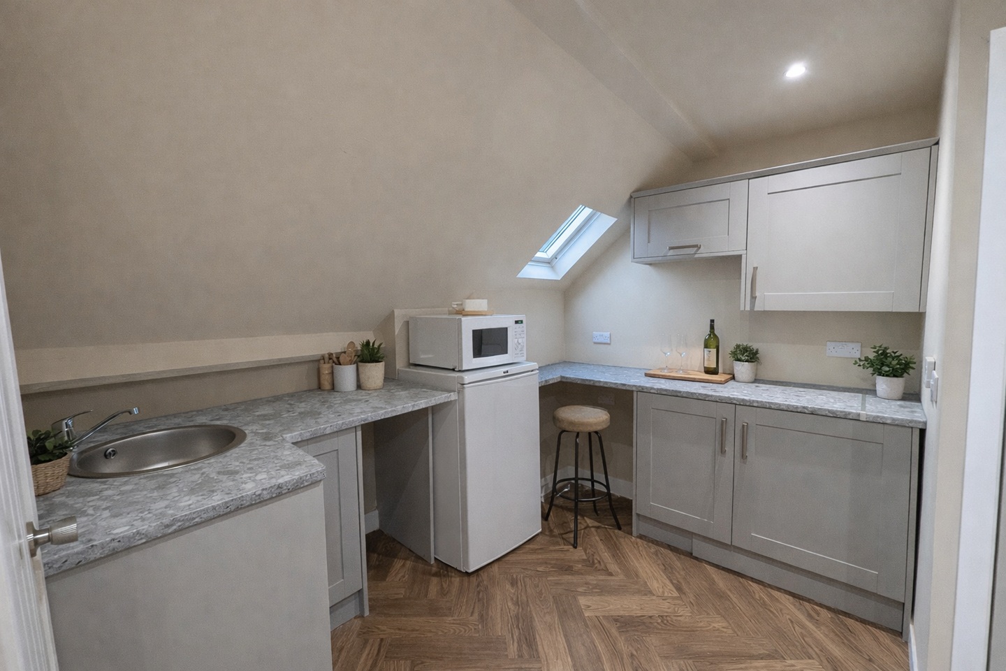 Additional image 6 of Room in a Shared House, East Park Road, LE5, N1 7GU