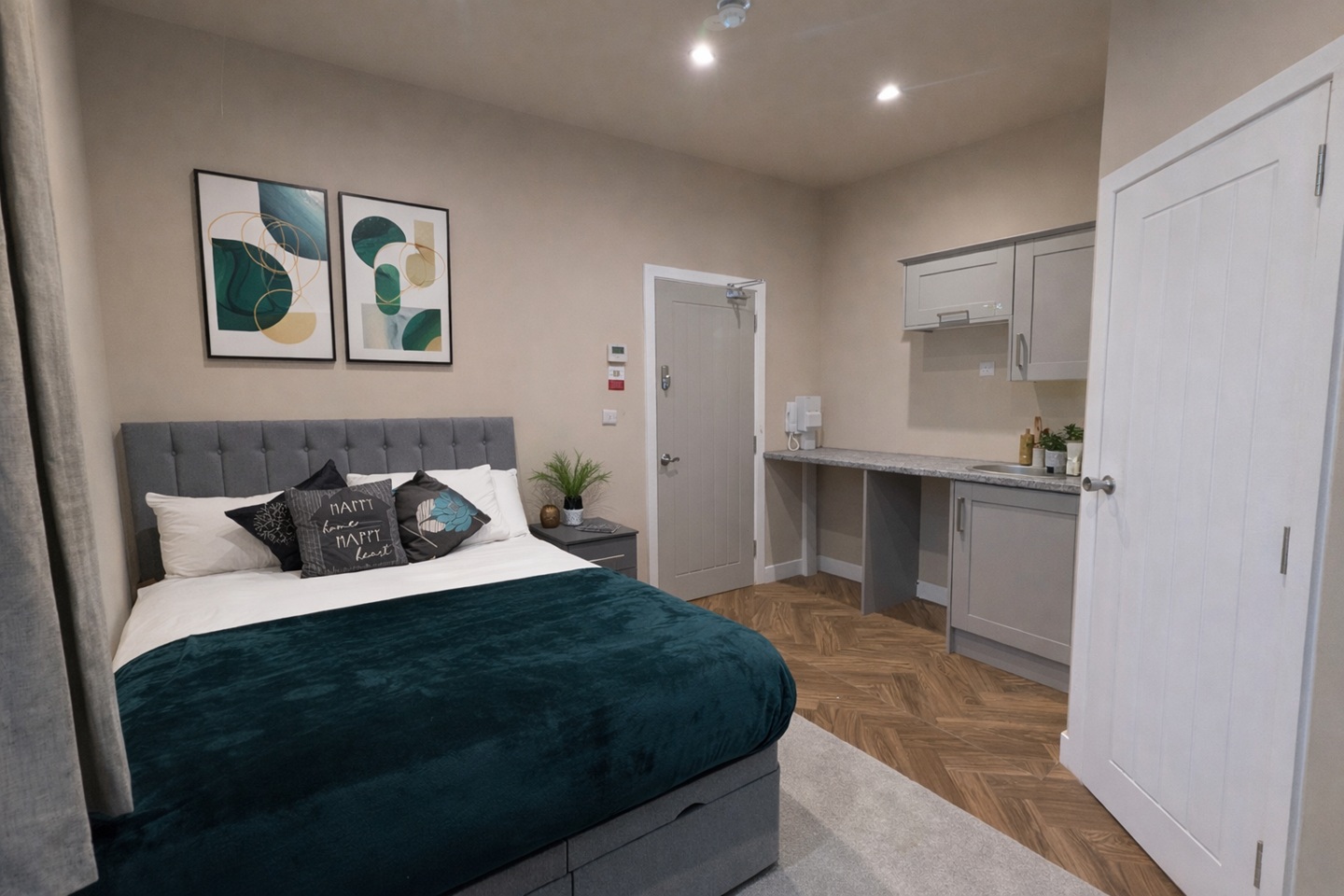 Additional image 4 of Room in a Shared House, East Park Road, LE5, N1 7GU