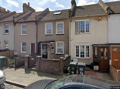 2 Bed Semi-Detached House, Gladstone Road, DA1