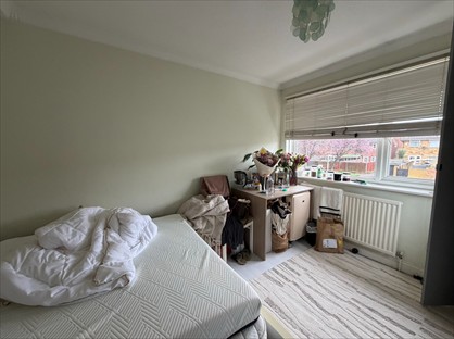 4 Bed Terraced House, Cleave Avenue, UB3