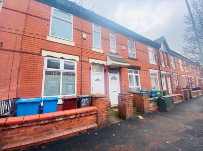 3 Bed Terraced House, Thornton Road, M14