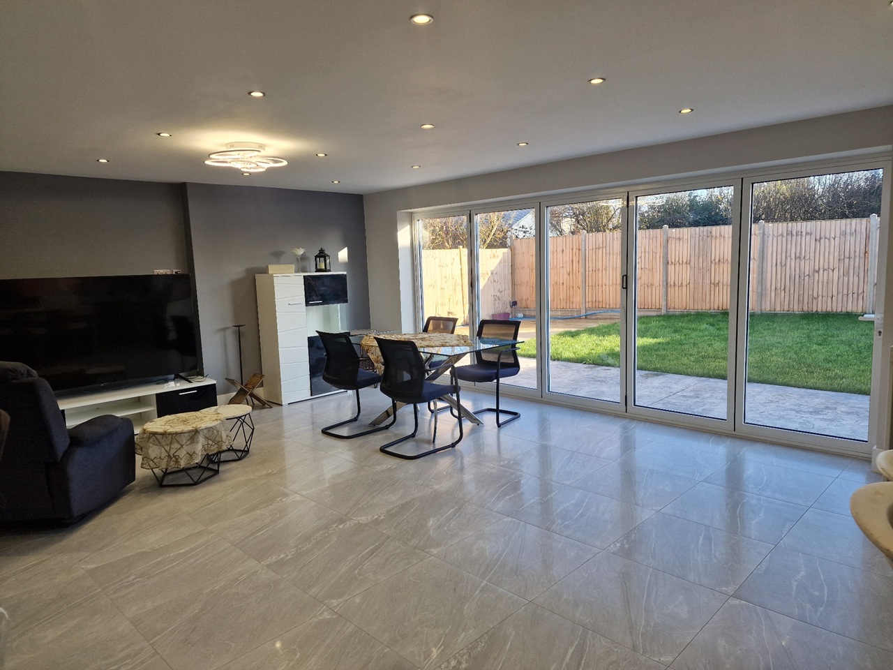 Additional image 12 of Room in a Shared House, Red Hill Close, CB22, N1 7GU