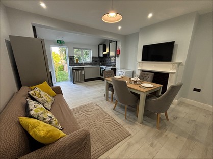 Room in a Shared House, Crichton Road, SM5