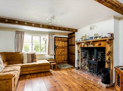 2 Bed Terraced House, The Street, RG27