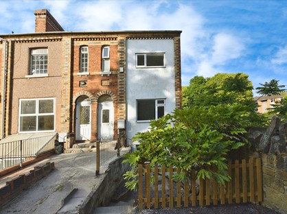 Room in a Shared House, Rhosddu Road, LL11