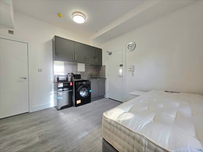 Studio Flat, Lime Hill Road, TN1