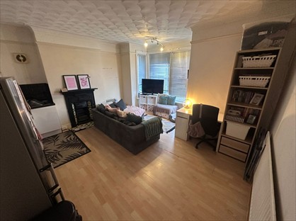 1 Bed Flat, Darwin Road, SO15