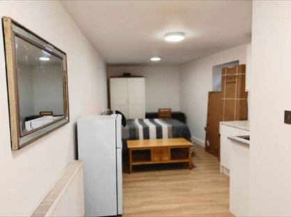 Studio Flat, Prospect Road, RM11