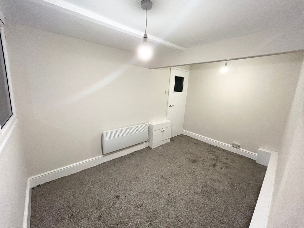 Blackpool - 2 Bed Flat, Withnell Road, FY4 - To Rent Now for £600.00 p/m