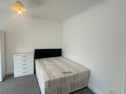 Studio Flat, Brentfield Gardens, NW2