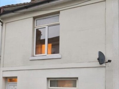 3 Bed Terraced House, Orchard Road, TQ2