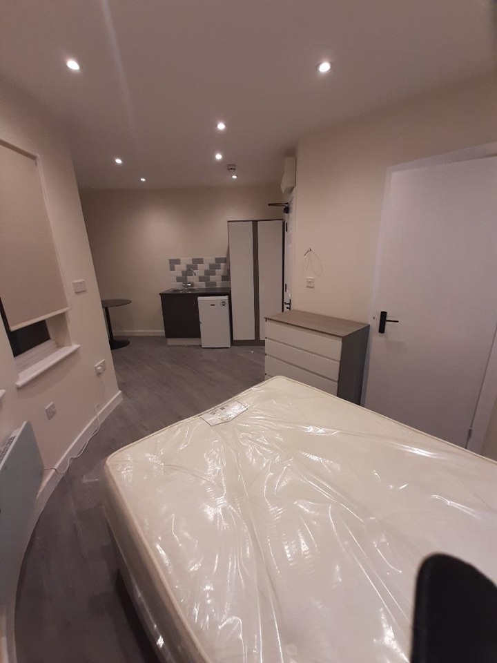 Additional image 7 of Studio Flat, Rose Hill, OX4, N1 7GU