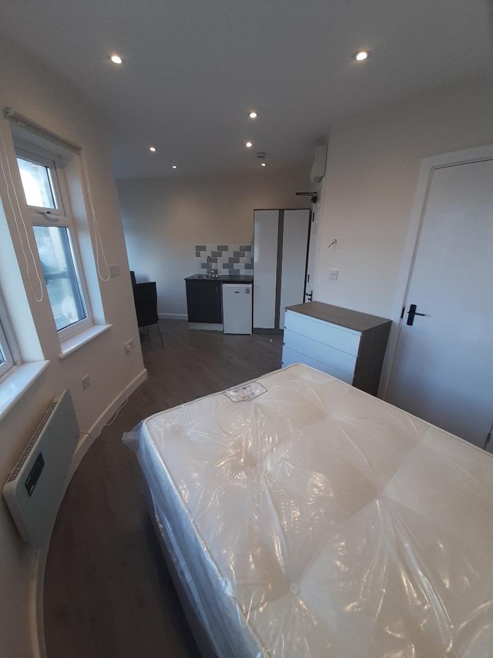 Additional image 26 of Studio Flat, Rose Hill, OX4, N1 7GU