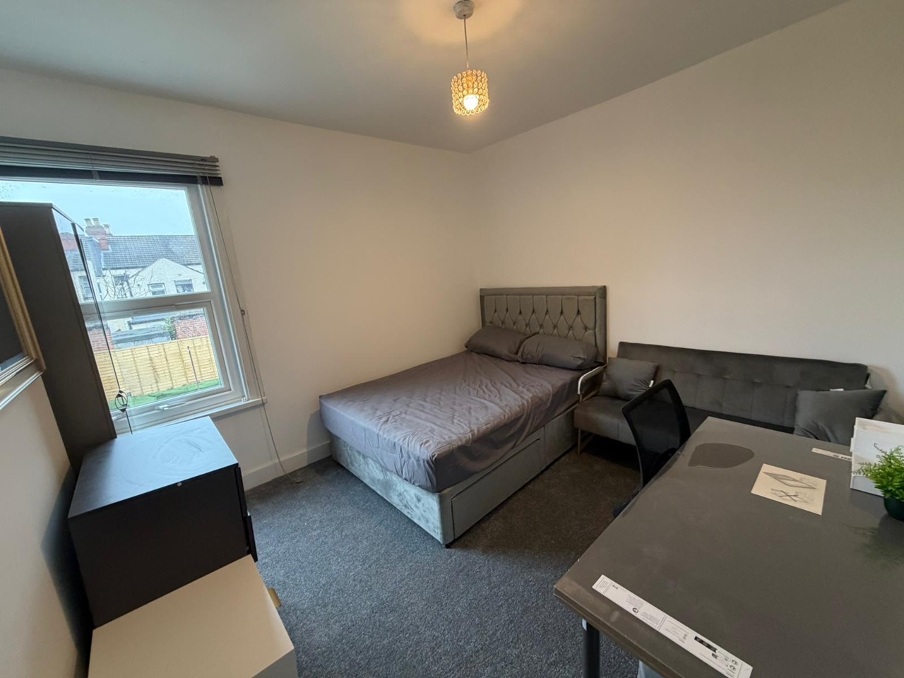 Additional image 5 of 3 Bed Flat, University Area Available Now, RG6, N1 7GU