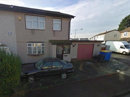 3 Bed Semi-Detached House, Canberra Close, RM10