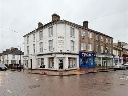 1 Bed Flat, High St, ME6