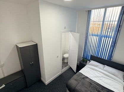 Room in a Shared House, Hunters Road, B19