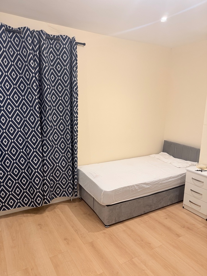 Additional image 15 of Room in a Shared House, In The Heart Of Town Centre, RG1, N1 7GU